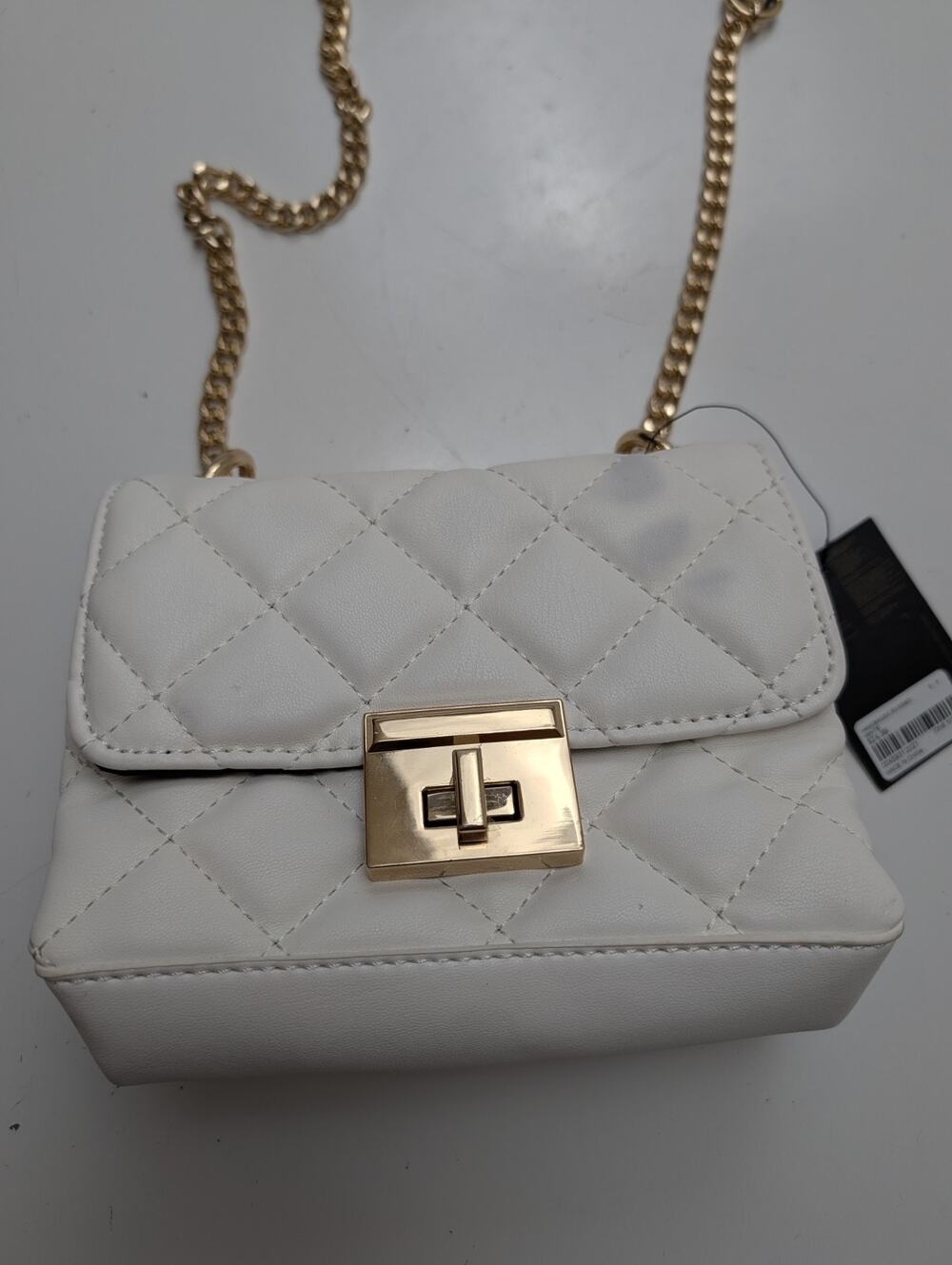 Forever 21 White Quilted Chain Link Crossbody Bag
